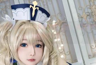 看完Kitkat Cosplay最新照片集：爱宕，我决定把资源收藏到糖果罐子里！